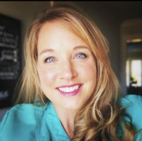 Julie Moss